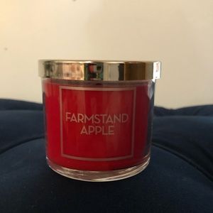 Bath & Body Works 4oz candle - Farmstand Apple